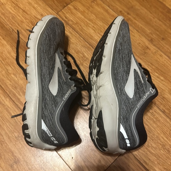 Brooks PureFlow 7 Primer Black Oyster Grey Running Shoes 1202621B055, Women's 5 - Picture 4 of 5